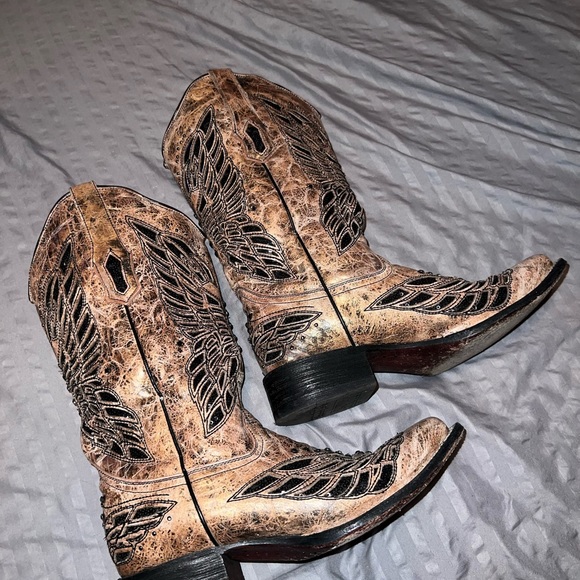 Women’s Corral Boots - Picture 2 of 6